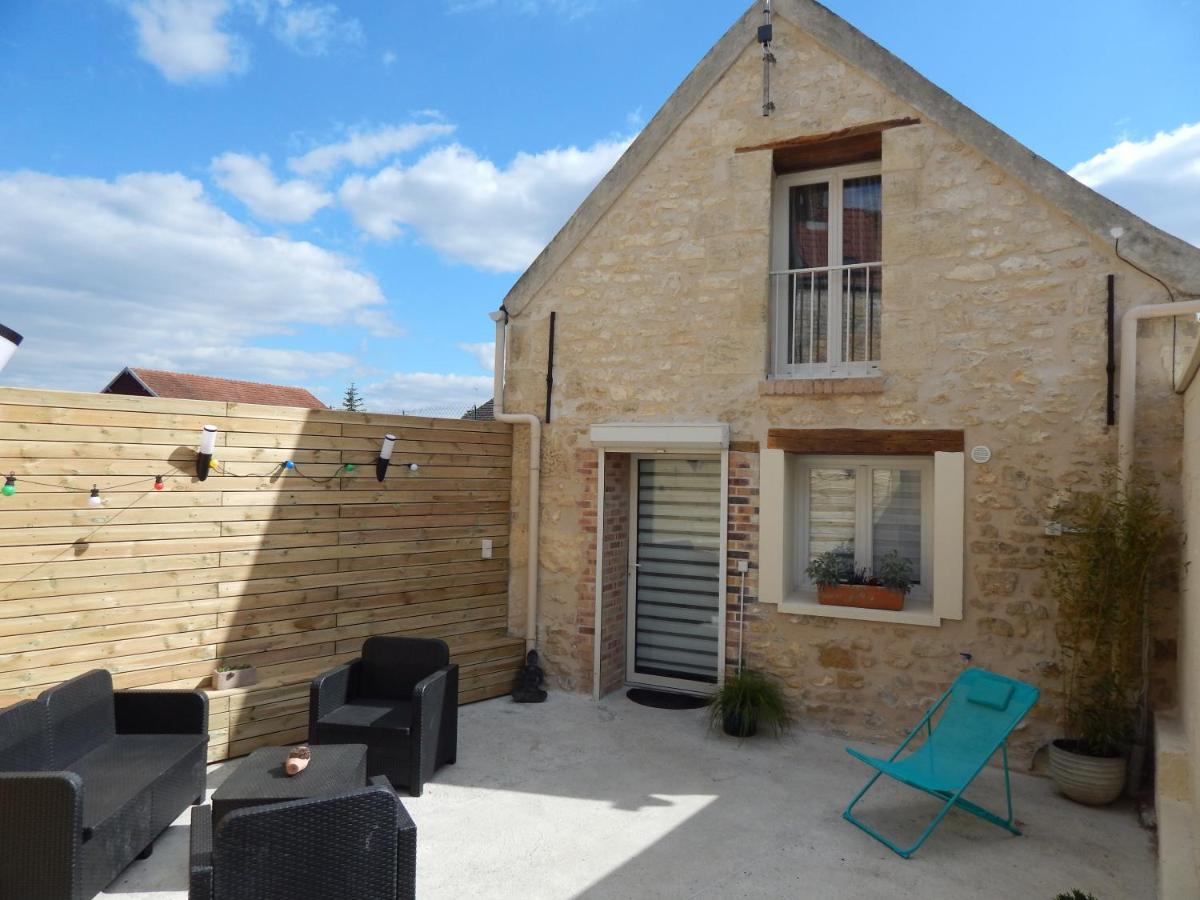 L'Etonnante Villa Margny-les-Compiegne Exterior photo